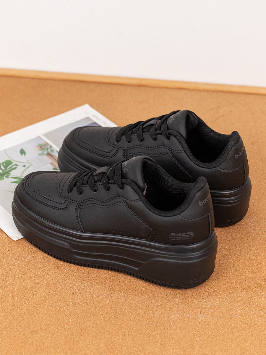 Women Sneakers Leather Platform Classics Comfort Skateboarding Shoes