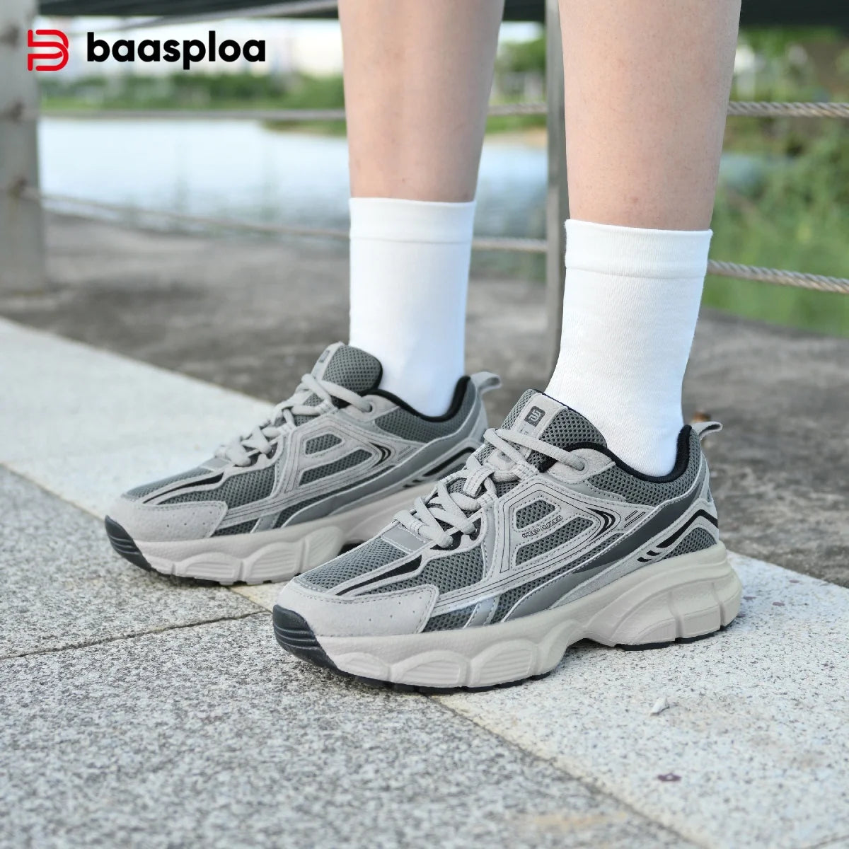 Women's Fashion Running Shoes Breathable Mesh Lightweight Casual Sneakers Non-Slip Outdoor Sport H1100